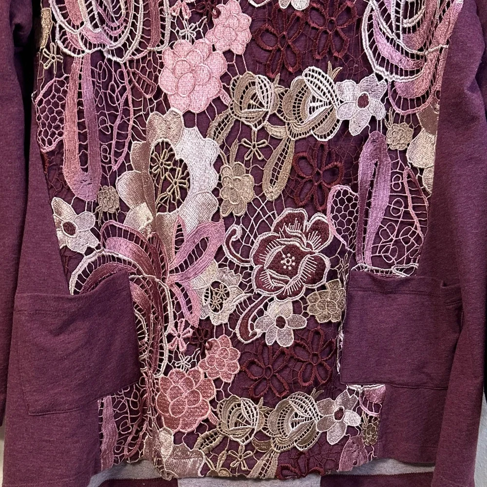 LOGO Lounge Long Sleeve Sweatshirt Floral Crochet Design Women's Size L - Picture 5 of 7